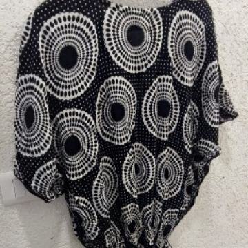 Ručno rađena tunika sa uzorkom