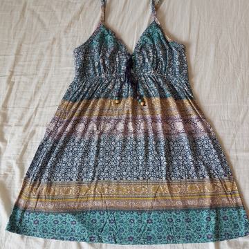 Šareni top na bretele