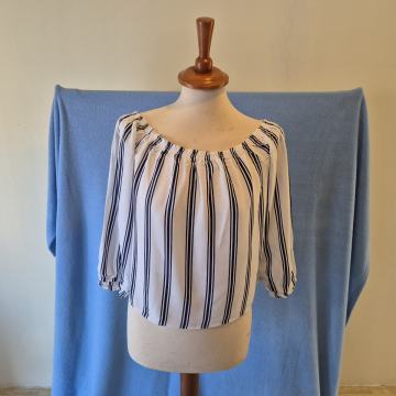 Široka lagana lanena majica Sinsay, vel. S