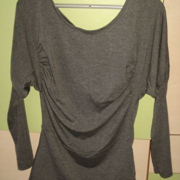 SIVA MAJICA VEL. 38  NOVO