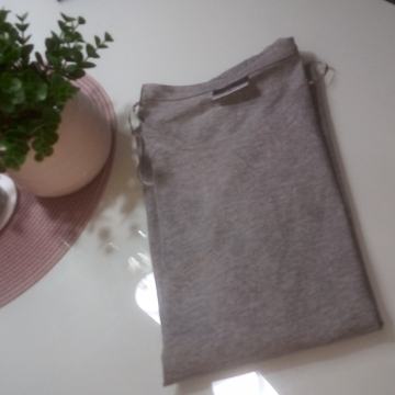 SIVA MAJICA vel. S , M , L  - NOVO - kratki rukav