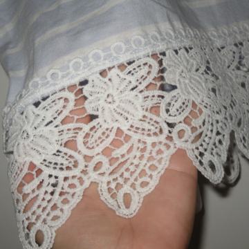 MAJICA S ČIPKOM VEL. XL-XXL - NOVO