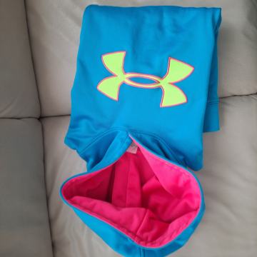 UNDER ARMOUR duksa vel S