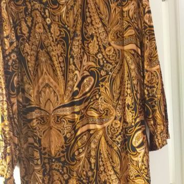 H&M PREUGODNA  TUNIKICA - BLUZA..PRIRODNI MATERIJAL..PREUGODNO