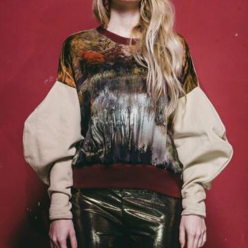 Zanimljiv OBEKEI sweatshirt, univerzalna veličina