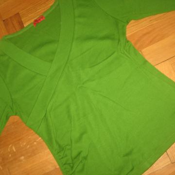 ZELENA MAJICA vel.38/40