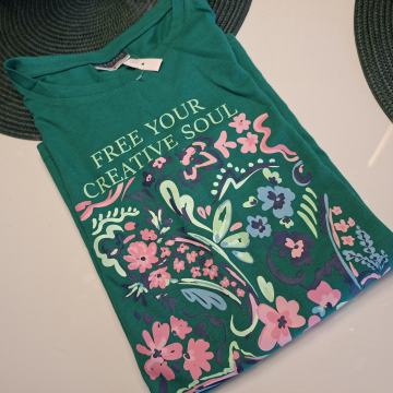 ZELENA MAJICA VEL S - NOVO S ETIKETOM