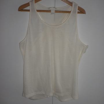 ŽENSKA LAGANA LJETNA MAJICA / TOP 40 M - L