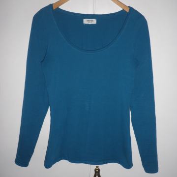 ŽENSKA LAGANA PAMUČNA MAJICA 34 / 36 S