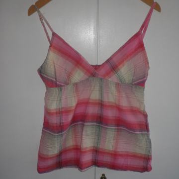 ŽENSKA LAGANA PAMUČNA MAJICA 36 / 38 S