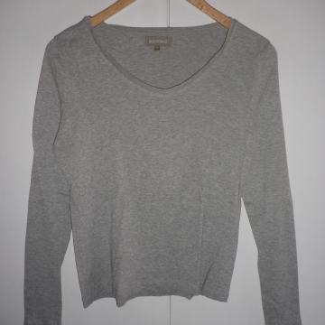 ŽENSKA LAGANA PAMUČNA MAJICA 36 S