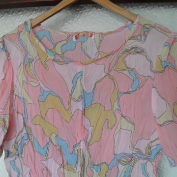 ŽENSKA LAGANA PAMUČNA MAJICA 38 / 40 M