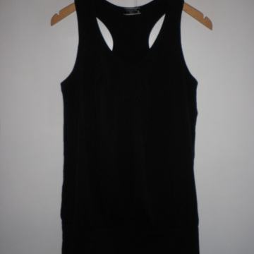 ŽENSKA LAGANA PAMUČNA MAJICA / TUNIKA 38 - 40 M