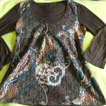 ŽENSKA LAGANA PAMUČNA MAJICA / TUNIKA 46 XL