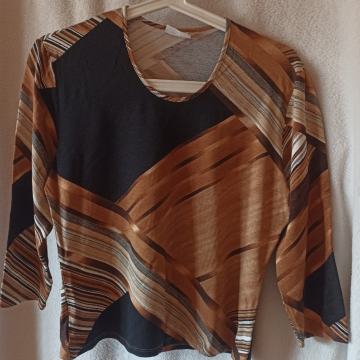 ŽENSKA MAJICA LISCA 44 2XL DUGI RUKAV OKRUGLI IZREZ