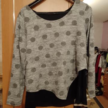 Zenska majica. Vel . S