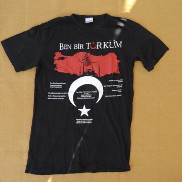 Ženska majica vel. XL