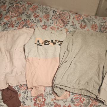 ženska odjeća dukse na poklon hlače plus tenisice i čizme