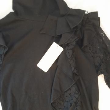 Ženska odjeća-SVE NOVO