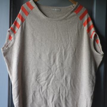 ŽENSKA ŠIROKA PAMUČNA MAJICA / TUNIKA 40 M - L