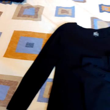 ženska majica vel 42