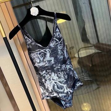 Ženski kupaći kostimi Dior