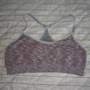 ŽENSKI LAGANI SPORTSKI TOP 32 / 34 XS