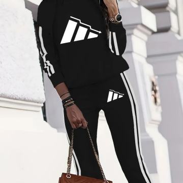 Ženski ležerni set majice s kapuljačom i tajicom