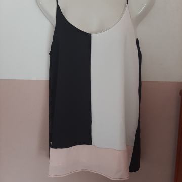 Ženski top - bluza