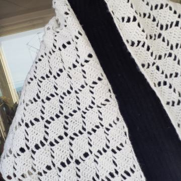 NOVA bijela trokut marama