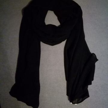 Giovanni crni ogrtač