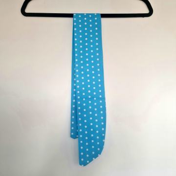 Svjetloplava traka za glavu