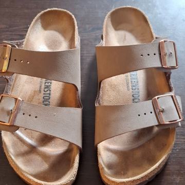 Birkenstock natikače vel. 40