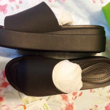 Crocs Brooklyn ženske platforma natikače, nove