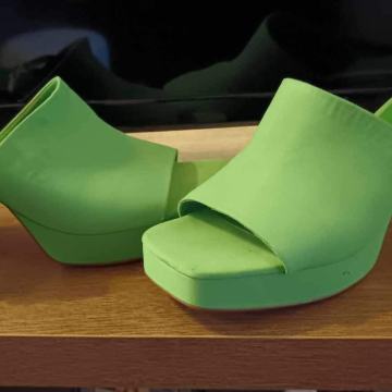 Nove natikače Stradivarius 38,5