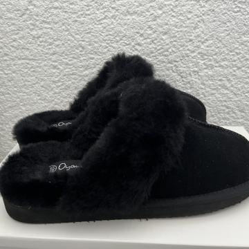 Antilop crne papuče sa krznom vl.41