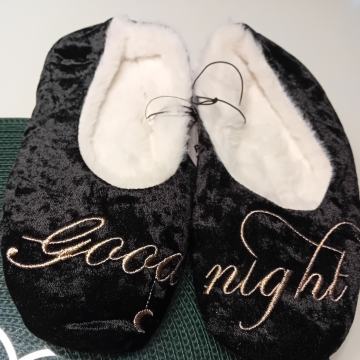 KUĆNE PAPUČE BR. 37/38  NOVO