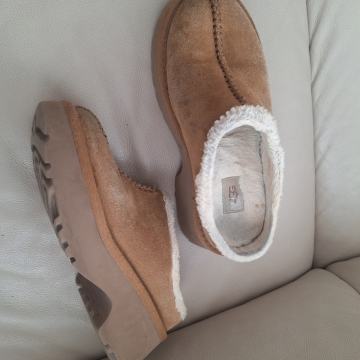 UGG papuce br 36