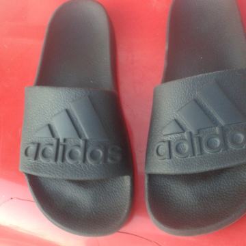 Ženske Adidas papuće