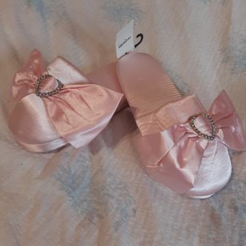 Nove ženske papuče Tezenis