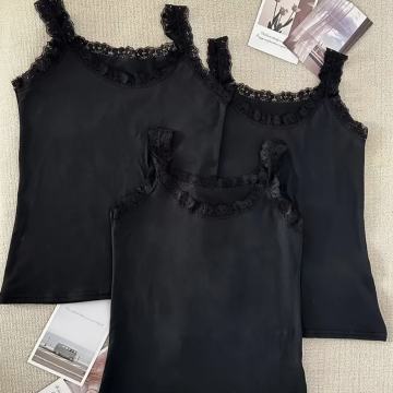 CRNA POTKOŠULJA VEL. 38/40 - NOVO