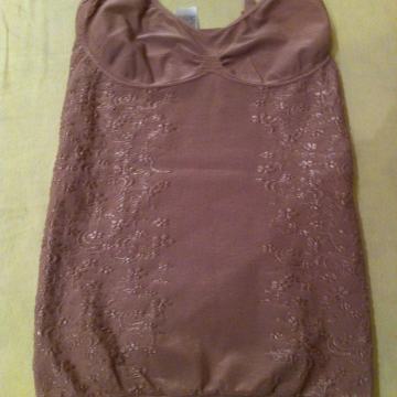 MAJICA STEZNIK ŽENSKA POTKOŠULJA TOP OBLIKOVANJE TIJELA ŽENE S M 36 38