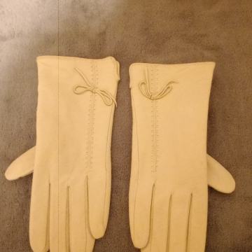 Bež ženske kožne rukavice