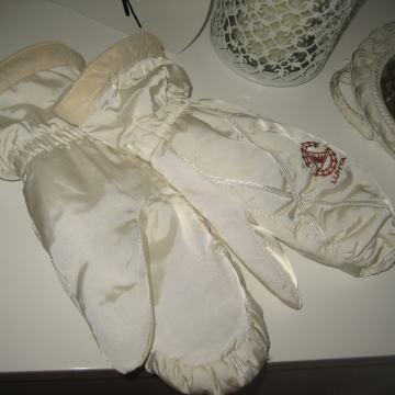 SKI BIJELE TOPLE ZIMSKE RUKAVICE VEL. UNI