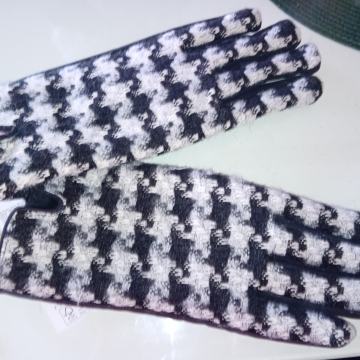 Crno - bijele rukavice - NOVO