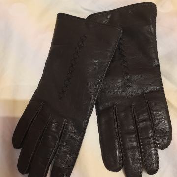 Ženske kožne rukavice