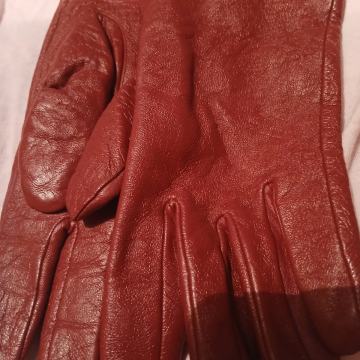 Ženske kožne rukavice -vel.M-crvene