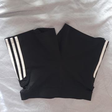 Kratke ženske tajice Adidas