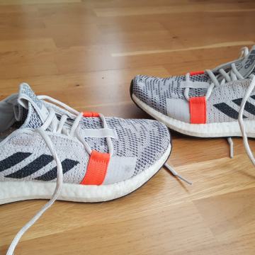 Adidas boost tenisice br 36 2/3