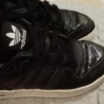 Adidas br.38 i 1/3 kvalitetne udobne tenisice bez greške